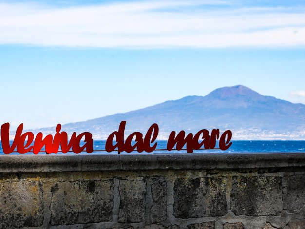 Sorrento 2025 A week eating pizza and drinking limoncello in Sorrento.