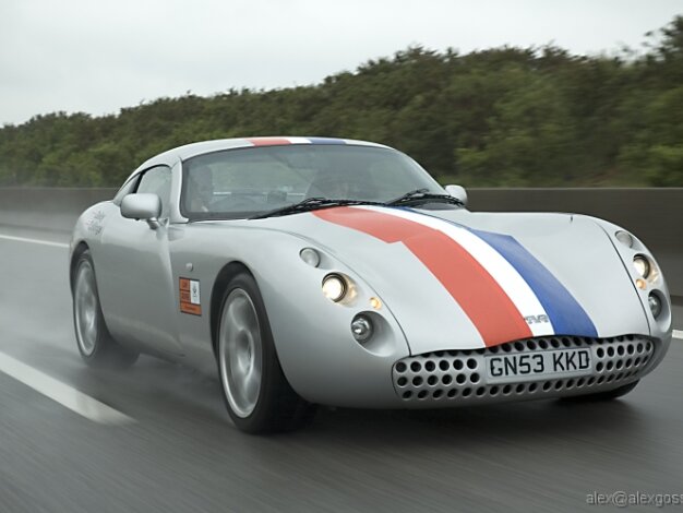 2006 The year of the red, white and blue stripes...